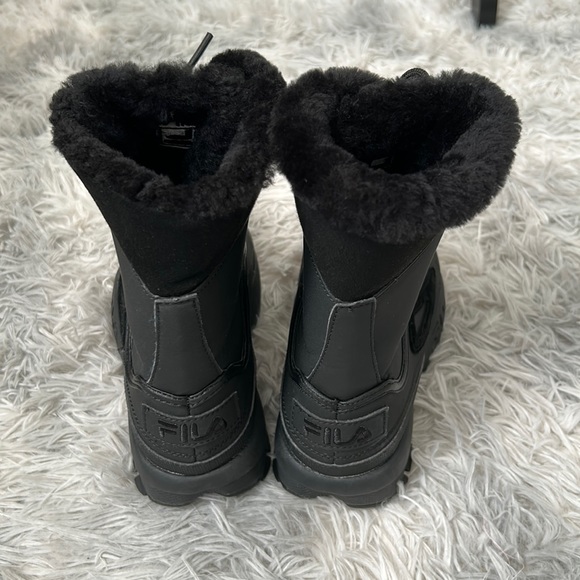 Fila Disruptor 5HM00521-001 Black Winter Boots - Picture 4 of 9